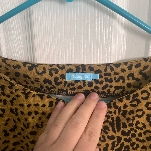 J. McLaughlin Sage Leopard Cheetah Print Ruched Dress Small - Picture 3 of 5